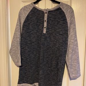 Express baseball tee